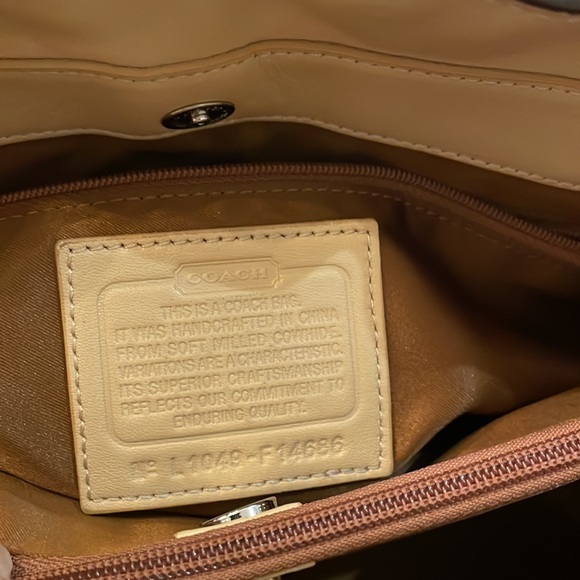 Coach Leather Handbag in Silver Hardware - Picture 8 of 10